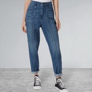 Women’s Frayed Denim Jeans distressed/whiskered sizes 30 Color Rainfall